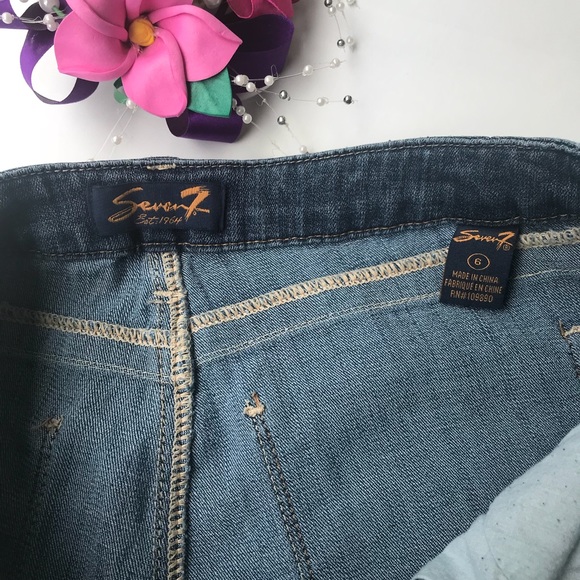 Seven 7 Shorts - Picture 6 of 8